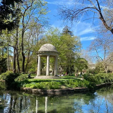 Апартаменты Le Jardin Des Plantes *