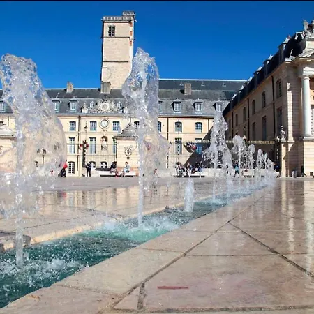 Magnifique Au Centre Avec Parking Privé Et Gratuit Le Jardin Des Plantes Apartamento